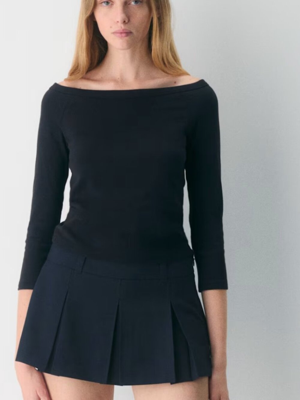 NEW Aritzia Sunday Best BestHug Bumble 3/4 Sleeve Top in Black